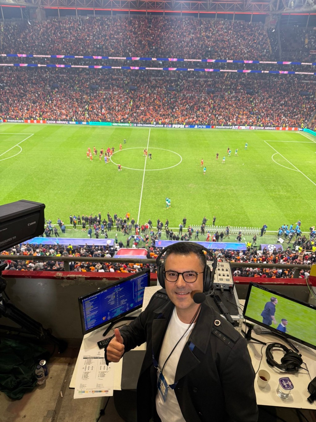 TRİBÜNDEKİ ADALET